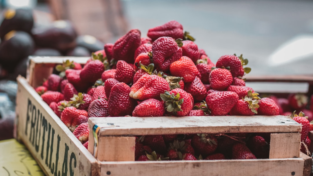 Photo Strawberries, Horchata